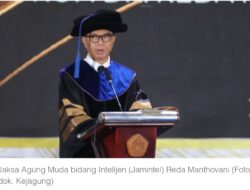 Jamintel Reda Manthovani Dikukuhkan Jadi Guru Besar Universitas Pancasila