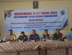 Pak Bhabinkamtibmas Hadiri Musrenbang Desa 2024 di Desa Gasang, Ini Pesan Bripka Latip