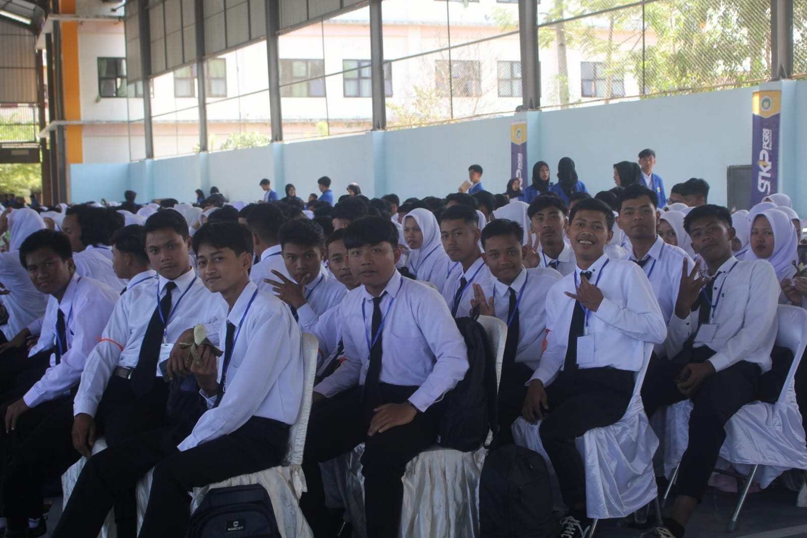 Mahasiswa baru STKIP PGRI Pacitan. (FOTO: Dok PKKMB 2024)