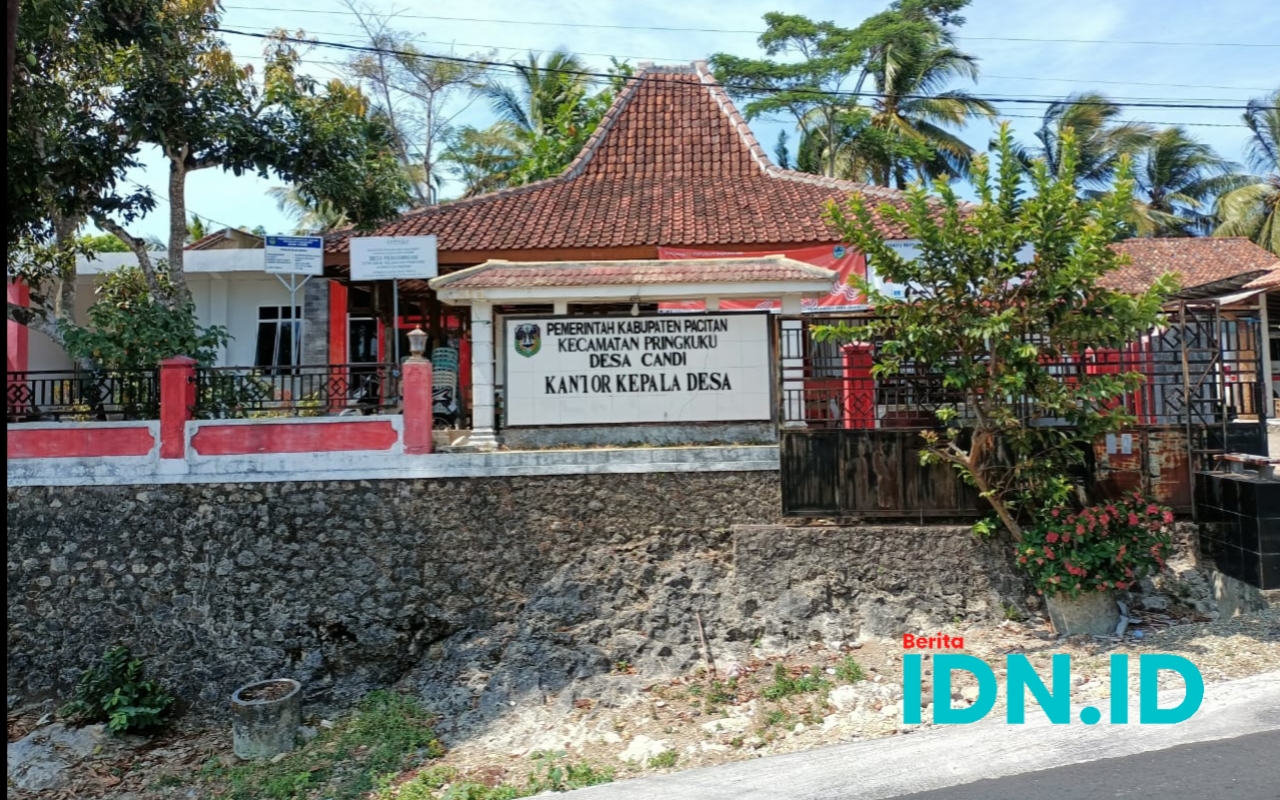 Potret Kantor Desa Candi, Kecamatan Pringkuku, Pacitan. (Foto: Al Ahmadi/BeritaIDN)