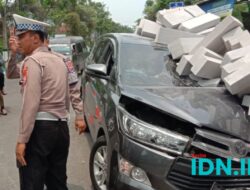 Dua Pemotor Pacitan Diseruduk Kijang Inova, Polisi Beberkan Kronologinya