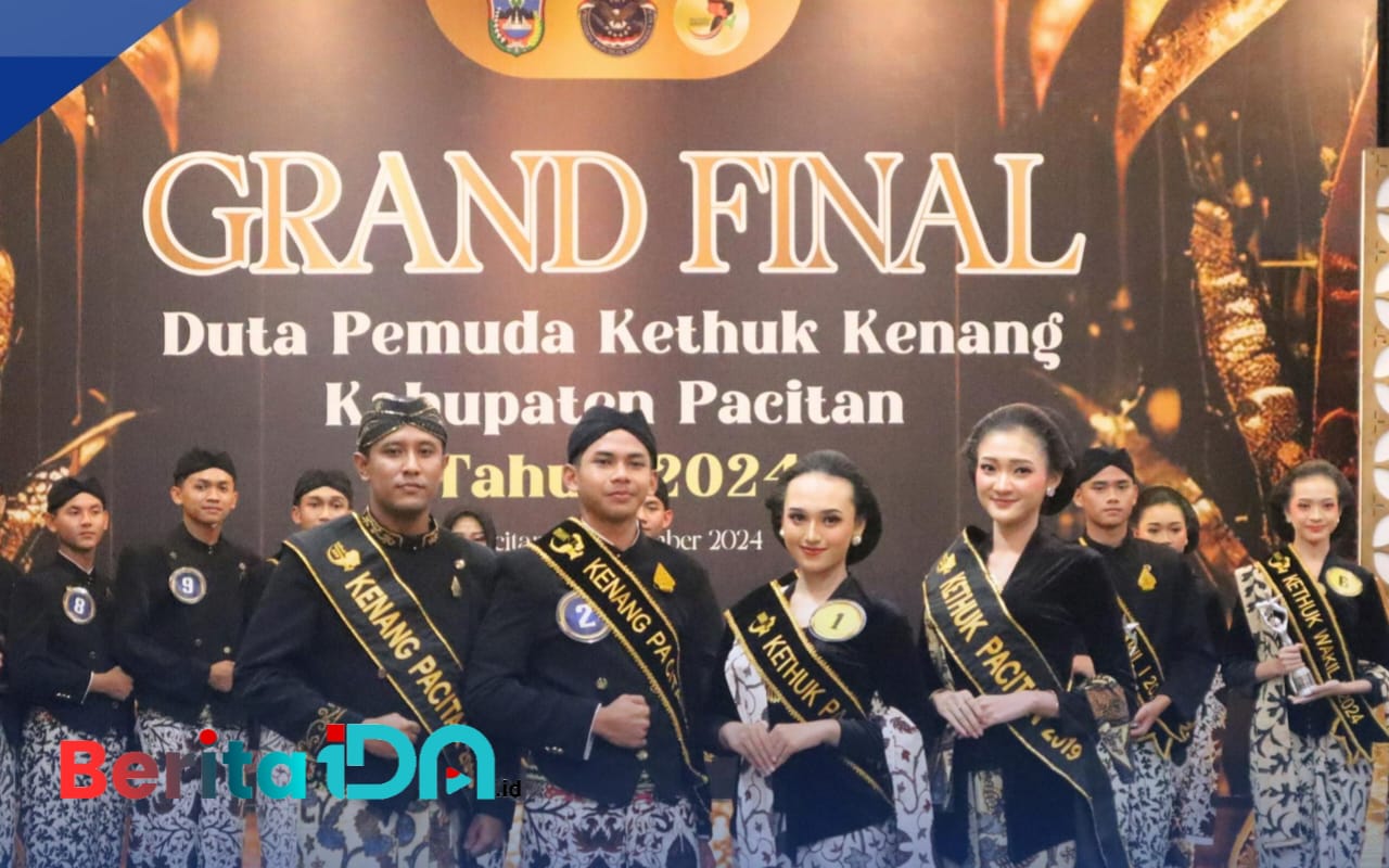 Siswa SMAN 1 Pacitan jadi duta pemuda ketuk kenang 2024. (Foto: Adi for BeritaIDN) 