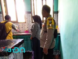 Polisi di Pacitan Gencarkan Pola Hidup Sehat Lewat Monev STBM di Dusun Tanjung