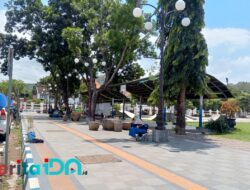 DLH Pacitan Cabut Tong Sampah di Barat Alun-Alun, Warga Diminta Kelola Sampah Sendiri