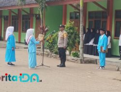 Cegah Kenakalan Remaja, Bhabinkamtibmas Aipda Latip Utomo Sosialisasi di MTs Muhammadiyah 05 Kalikuning