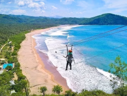 Pantai Taman Ngadirojo, Permata Tersembunyi di Pesisir Selatan Pacitan
