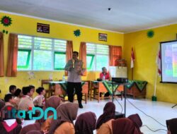 Bhabinkamtibmas Go to School, Cara Aipda Latip Cegah Kekerasan Anak di Pacitan