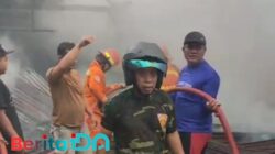 Rumah Ditinggal Mencari Rosok, Api Melalap Bangunan Pengepul di Pacitan