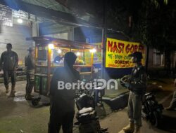 Satpol PP Pacitan Patroli Ramadan, Warung di Trotoar Kena Tegur