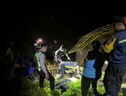 Truk Nyungsep ke Jurang 20 Meter di JLS Kebonagung Pacitan, Dua Nyawa Melayang