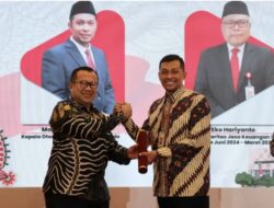 OJK Kukuhkan Mohammad Mufid sebagai Kepala OJK Solo