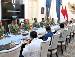 Prabowo Panggil Panglima TNI dan Para Kepala Staf, Bahas Program Listrik hingga Sumur Bor
